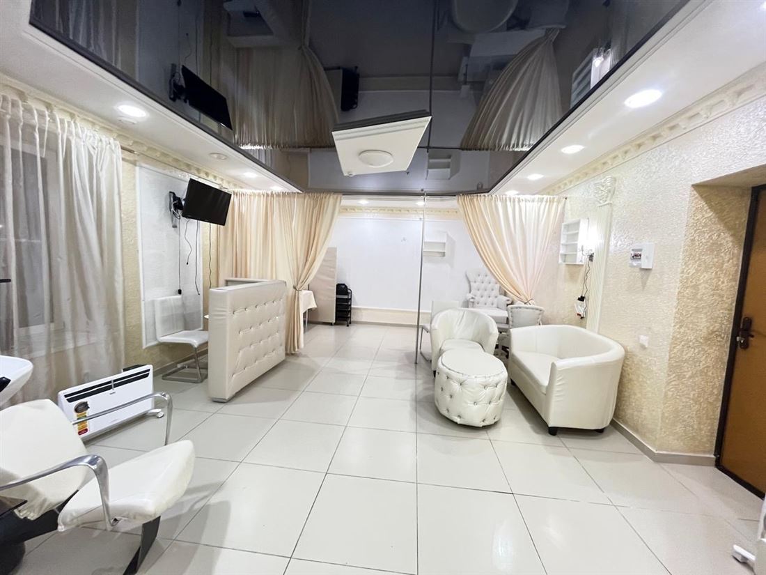 Снять  коммерческую недвижимость